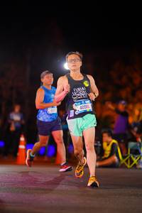 BIB: 40561
                            <button type="button" onclick="openModal(21533018)" class="btn btn-primary btn-sm float-right btn-popup" data-toggle="modal" data-target=".modal-high-quality">
                        <i class="fas fa-shopping-cart"></i> Add to Cart
                    </button>
                                            <button type="button" onclick="isThisMe(21533018, true)" class="btn btn-success btn-sm float-right btn-popup btn-isme hidden" data-toggle="tooltip" data-placement="bottom" title="นี่คือรูปของคุณใช่ไหม คลิกที่นี่เพื่อเอาเข้าอัลบั้ม">
                        <i class="fas fa-plus"></i> Add to album
                    </button>
                    <button type="button" onclick="isThisMe(21533018, false)" class="btn btn-warning btn-sm float-right btn-popup btn-isnotme hidden">
                        <i class="fas fa-ban"></i> Remove from album
                    </button>